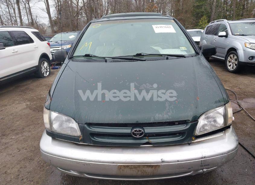 Photo 12 of 2000 Toyota Sienna XLE (VIN 4T3ZF13C0YU205410)