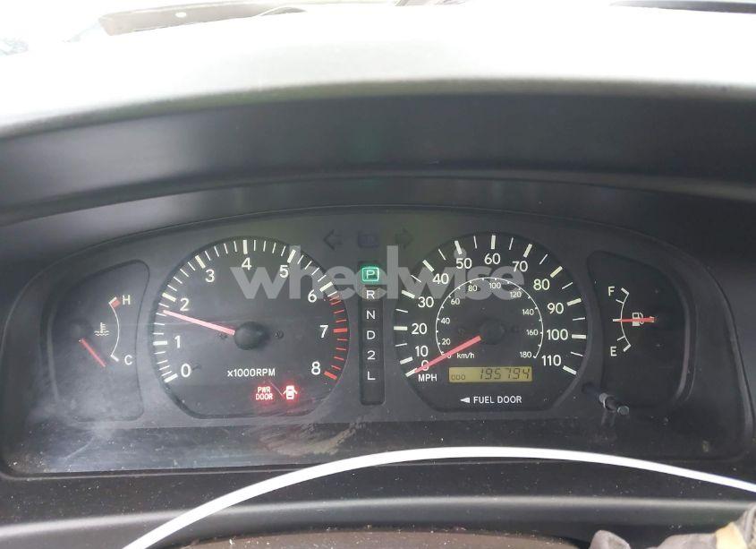 Photo 7 of 2000 Toyota Sienna XLE (VIN 4T3ZF13C0YU205410)