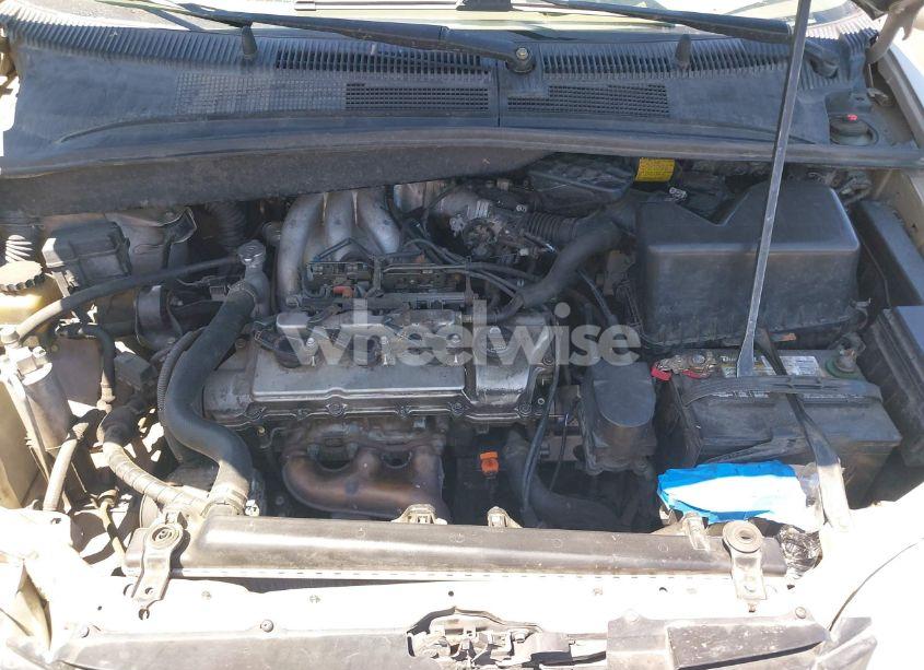 Photo 10 of 2001 Toyota Sienna LE/XLE (VIN 4T3ZF13C11U365141)