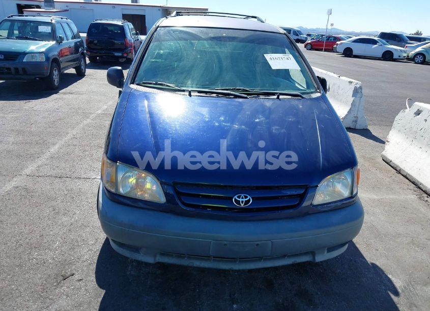 Photo 13 of 2001 Toyota Sienna LE (VIN 4T3ZF13C11U389231)