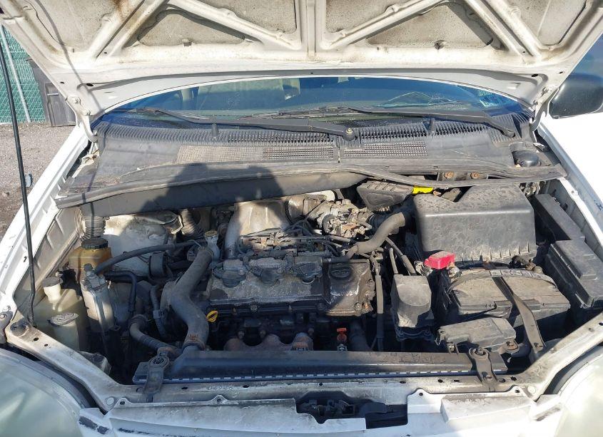 Photo 10 of 2001 Toyota Sienna LE (VIN 4T3ZF13C11U404777)