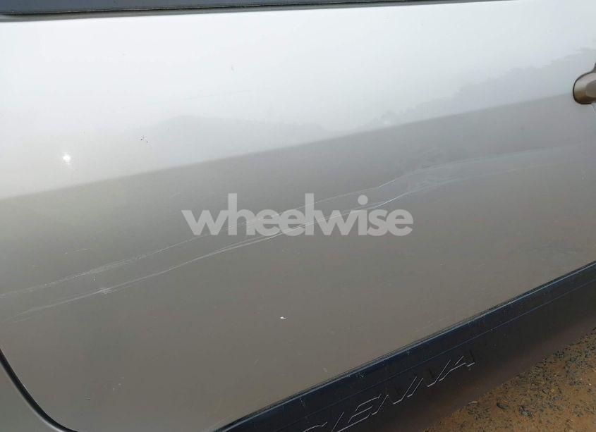 Photo 11 of 2002 Toyota Sienna LE (VIN 4T3ZF13C12U441684)