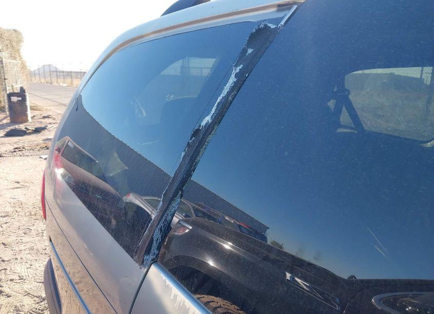 Photo 12 of 2002 Toyota Sienna LE (VIN 4T3ZF13C12U463118)