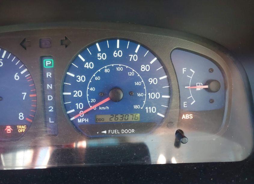 Photo 7 of 2003 Toyota Sienna XLE (VIN 4T3ZF13C13U529989)