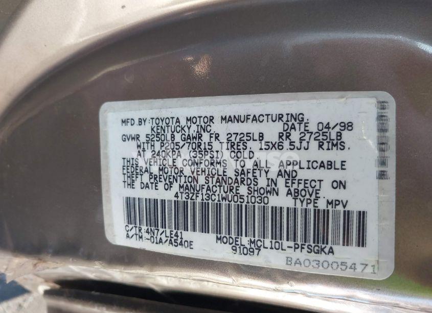 Photo 9 of 1998 Toyota Sienna XLE (VIN 4T3ZF13C1WU051030)