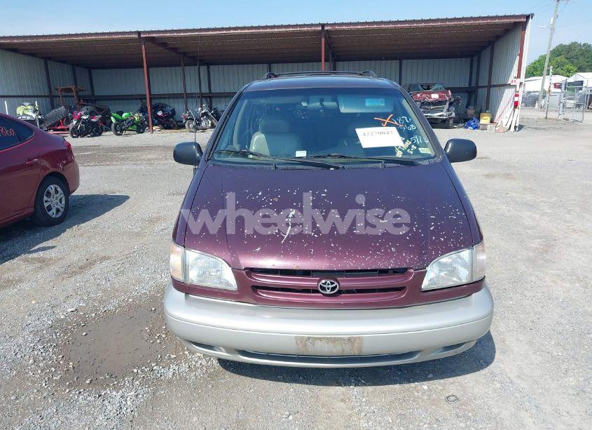 Photo 12 of 2000 Toyota Sienna XLE (VIN 4T3ZF13C1YU187368)