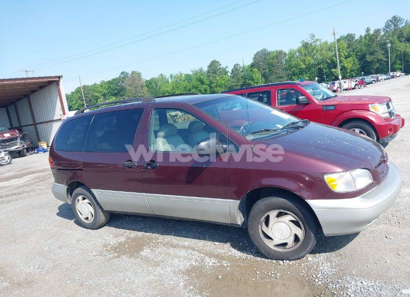 Photo 13 of 2000 Toyota Sienna XLE (VIN 4T3ZF13C1YU187368)