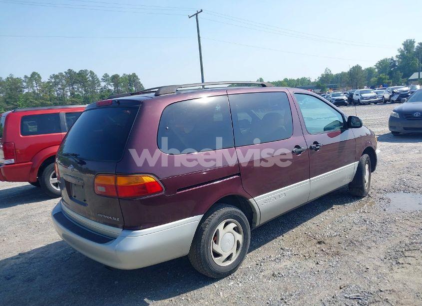 Photo 4 of 2000 Toyota Sienna XLE (VIN 4T3ZF13C1YU187368)