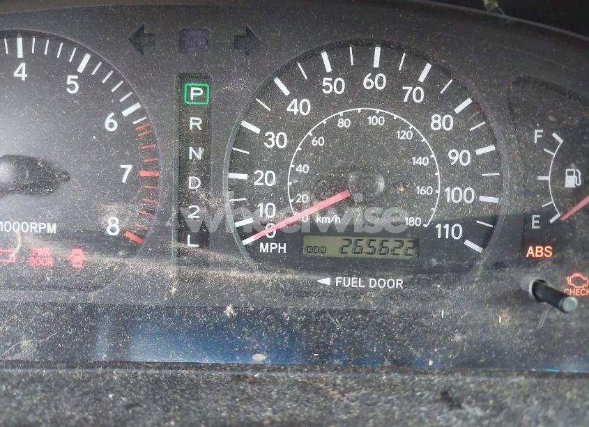 Photo 7 of 2000 Toyota Sienna XLE (VIN 4T3ZF13C1YU211572)