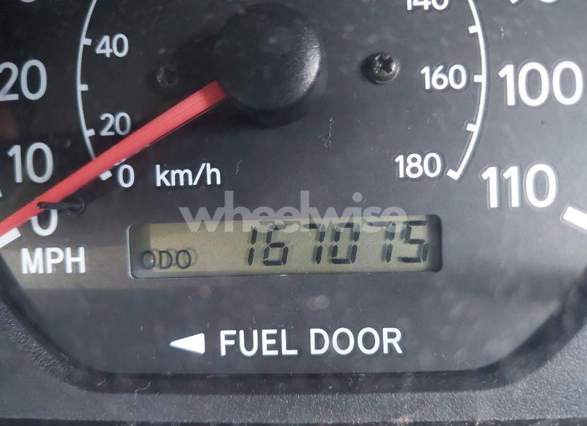 Photo 12 of 2000 Toyota Sienna XLE (VIN 4T3ZF13C1YU270802)