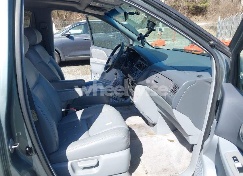 Photo 5 of 2000 Toyota Sienna XLE (VIN 4T3ZF13C1YU270802)