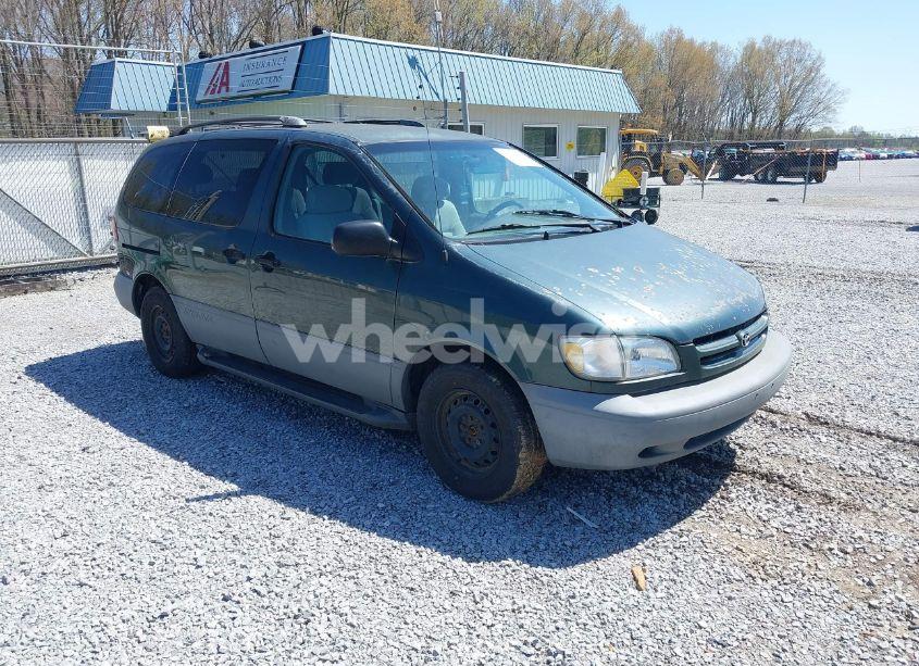 2000 Toyota Sienna LE (VIN 4T3ZF13C1YU291486) main photo