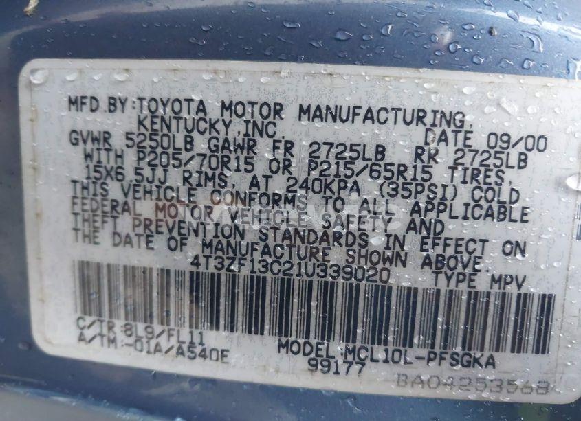 Photo 9 of 2001 Toyota Sienna XLE (VIN 4T3ZF13C21U339020)