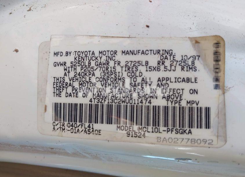 Photo 9 of 1998 Toyota Sienna LE (VIN 4T3ZF13C2WU011474)