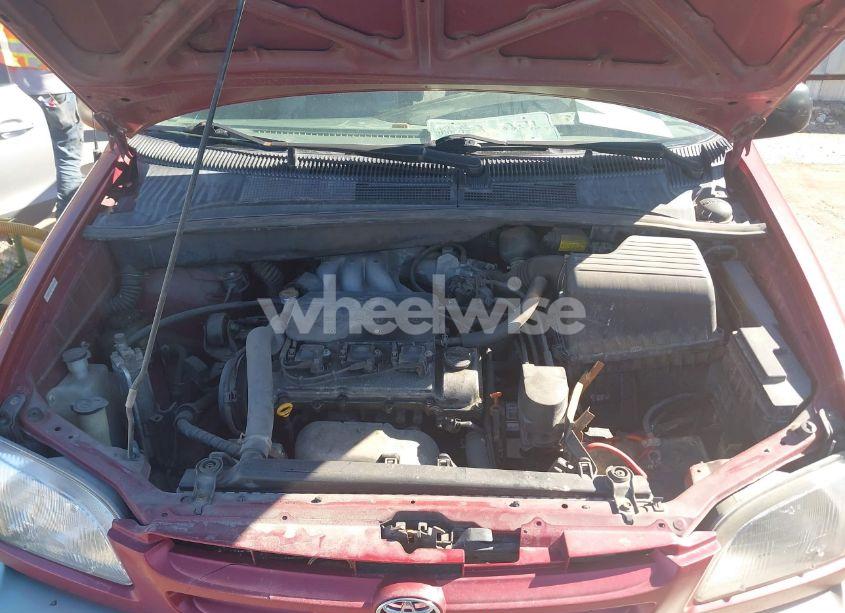 Photo 10 of 1998 Toyota Sienna XLE (VIN 4T3ZF13C2WU049089)