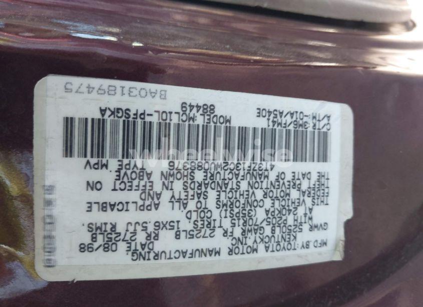 Photo 9 of 1998 Toyota Sienna LE/XLE (VIN 4T3ZF13C2WU088376)