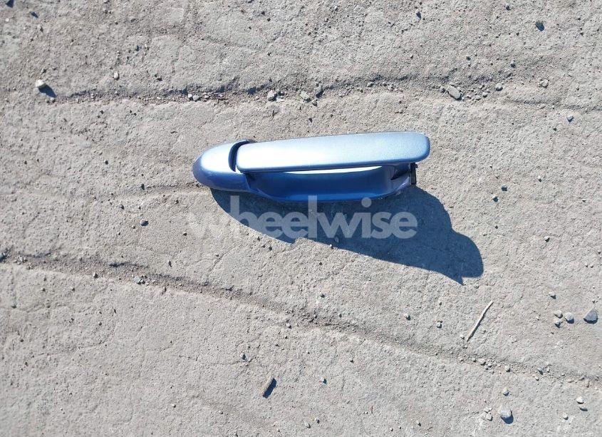 Photo 12 of 1999 Toyota Sienna LE (VIN 4T3ZF13C2XU126738)