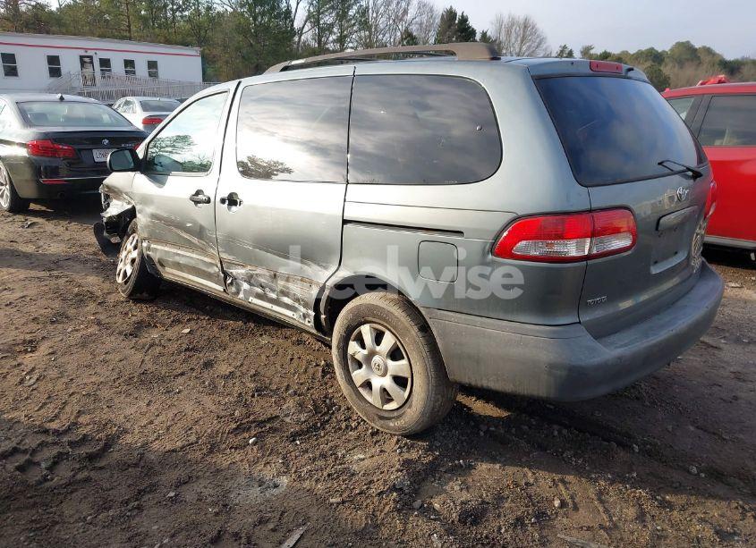 Photo 3 of 1999 Toyota Sienna LE (VIN 4T3ZF13C2XU129364)