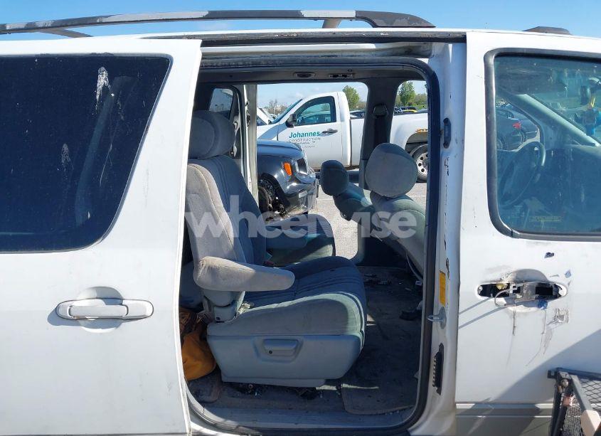 Photo 8 of 2000 Toyota Sienna XLE (VIN 4T3ZF13C2YU171440)