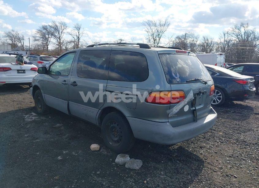 Photo 6 of 2000 Toyota Sienna LE (VIN 4T3ZF13C2YU172488)