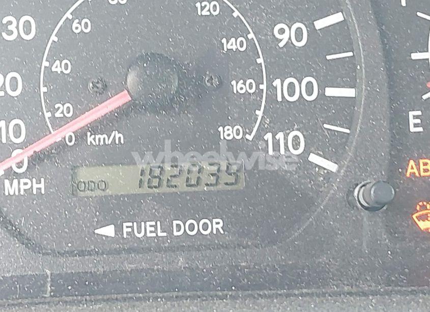 Photo 7 of 2000 Toyota Sienna LE/XLE (VIN 4T3ZF13C2YU215548)