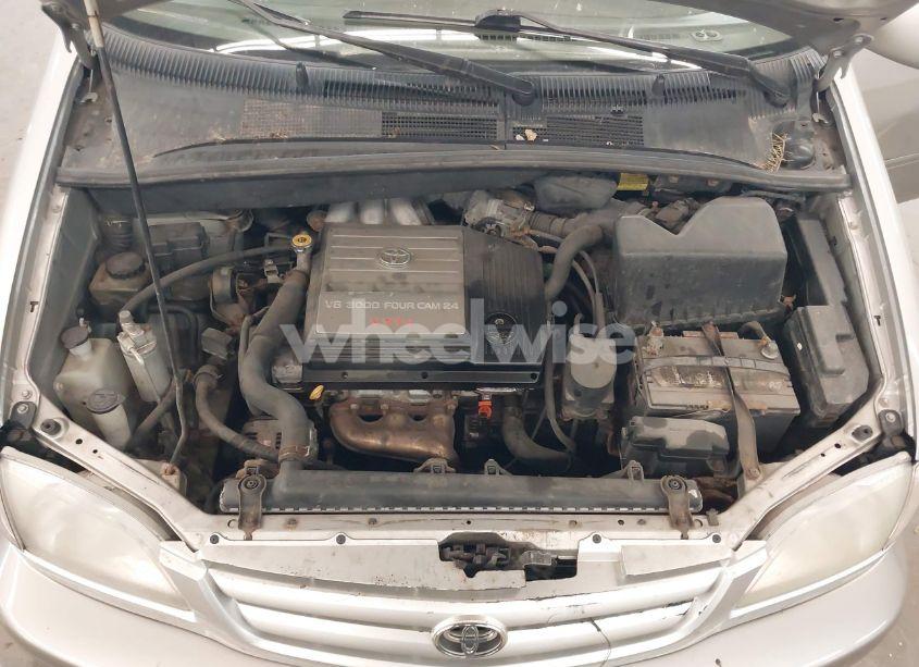 Photo 10 of 2001 Toyota Sienna XLE (VIN 4T3ZF13C31U324428)