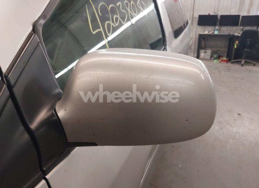 Photo 12 of 2001 Toyota Sienna XLE (VIN 4T3ZF13C31U324428)