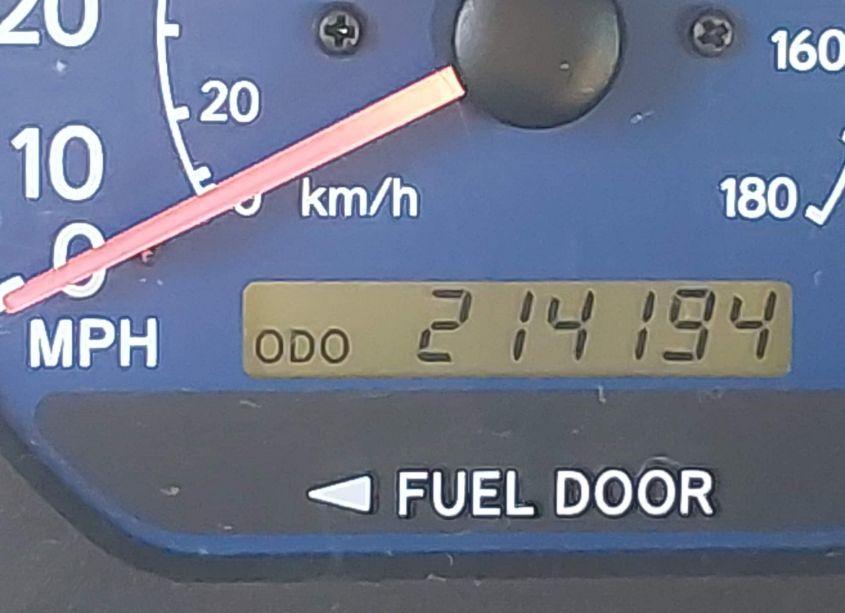 Photo 15 of 2001 Toyota Sienna XLE (VIN 4T3ZF13C31U348969)