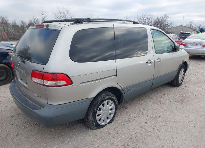 Photo 4 of 2001 Toyota Sienna LE (VIN 4T3ZF13C31U354996)