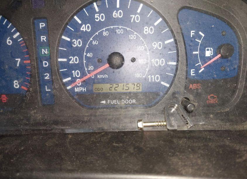 Photo 7 of 2001 Toyota Sienna LE (VIN 4T3ZF13C31U354996)