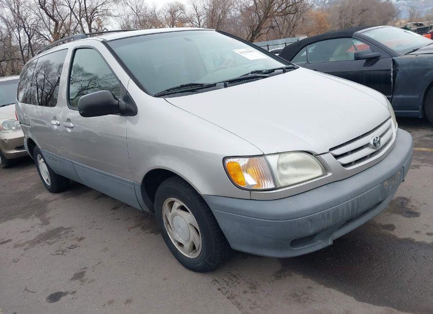 2001 Toyota Sienna LE (VIN 4T3ZF13C31U401623) main photo