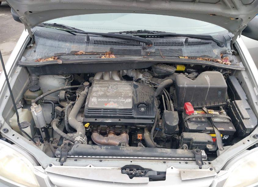 Photo 10 of 2001 Toyota Sienna LE (VIN 4T3ZF13C31U401623)