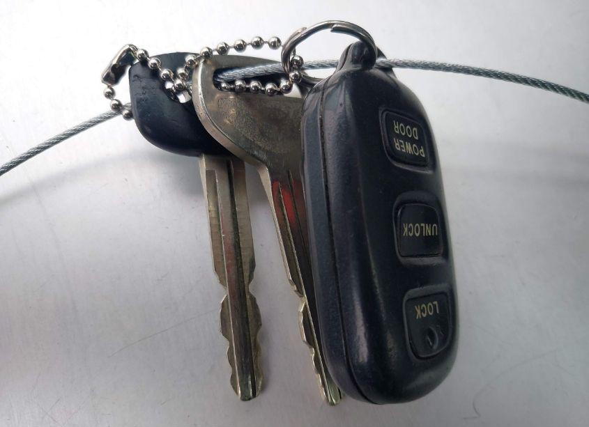 Photo 11 of 2001 Toyota Sienna LE (VIN 4T3ZF13C31U401623)