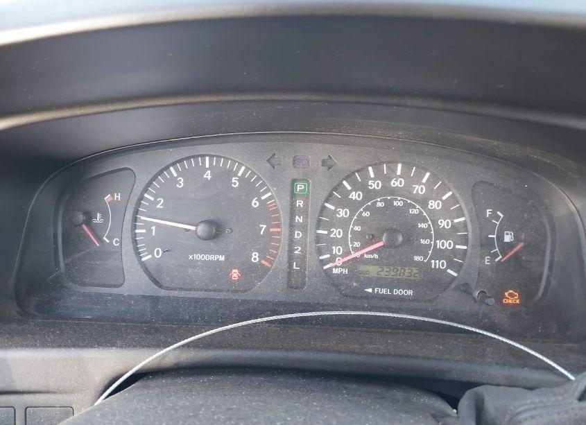 Photo 7 of 1998 Toyota Sienna LE (VIN 4T3ZF13C3WU086636)