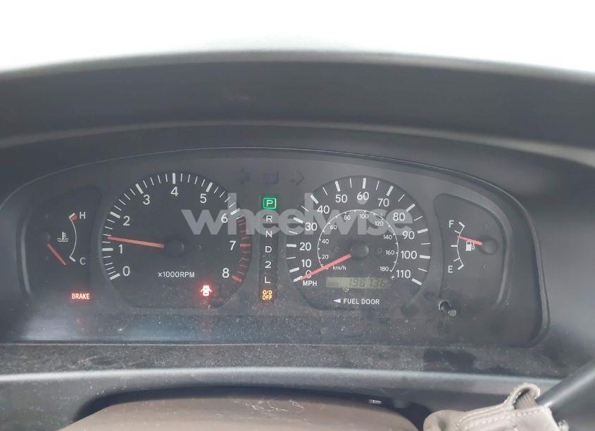 Photo 7 of 1999 Toyota Sienna LE (VIN 4T3ZF13C3XU128627)