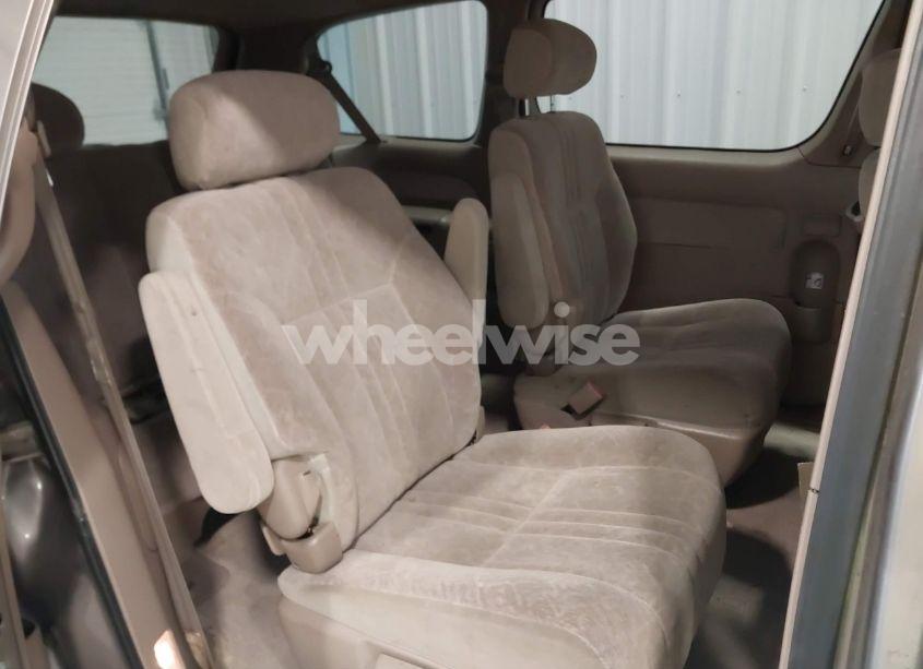 Photo 8 of 1999 Toyota Sienna LE (VIN 4T3ZF13C3XU128627)