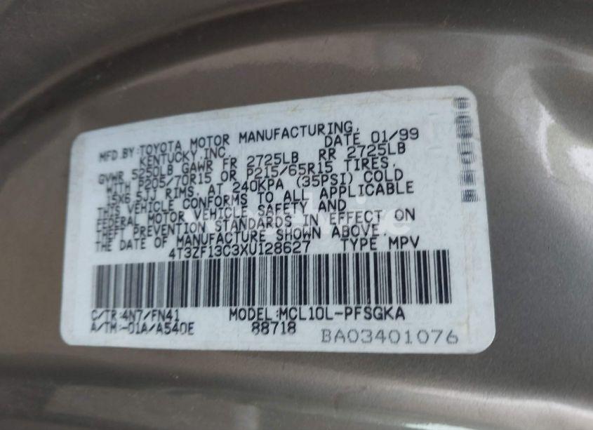 Photo 9 of 1999 Toyota Sienna LE (VIN 4T3ZF13C3XU128627)