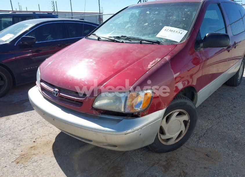 Photo 6 of 2000 Toyota Sienna LE (VIN 4T3ZF13C3YU203702)