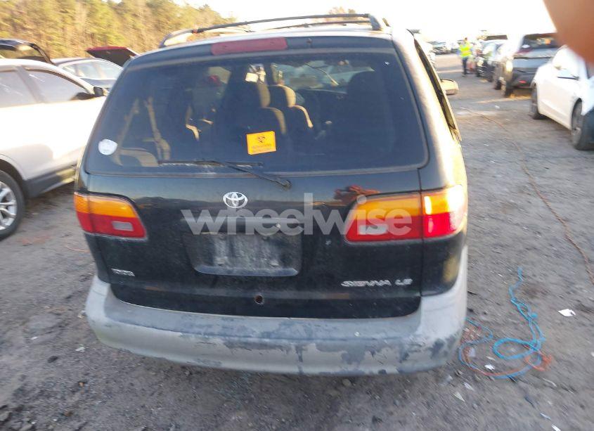 Photo 16 of 2000 Toyota Sienna LE (VIN 4T3ZF13C4YU193696)