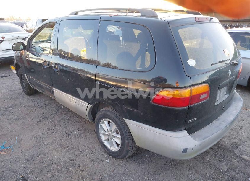 Photo 3 of 2000 Toyota Sienna LE (VIN 4T3ZF13C4YU193696)