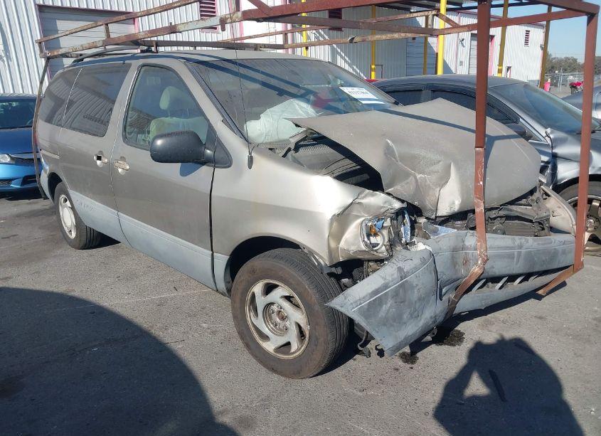 2000 Toyota Sienna LE (VIN 4T3ZF13C4YU227765) main photo