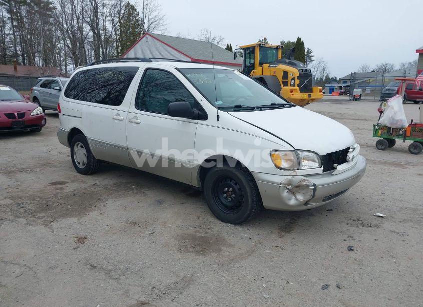2000 Toyota Sienna XLE (VIN 4T3ZF13C4YU233128) main photo