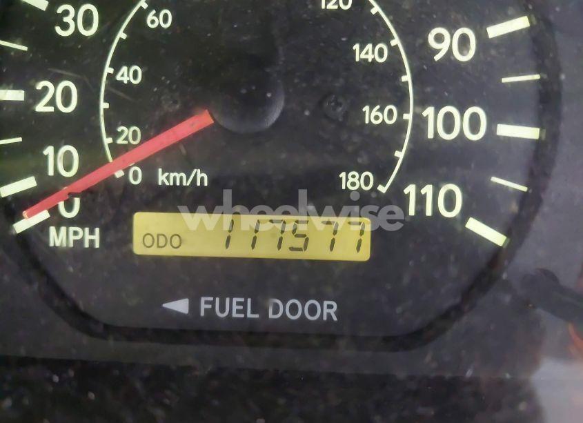 Photo 15 of 2000 Toyota Sienna XLE (VIN 4T3ZF13C4YU233128)