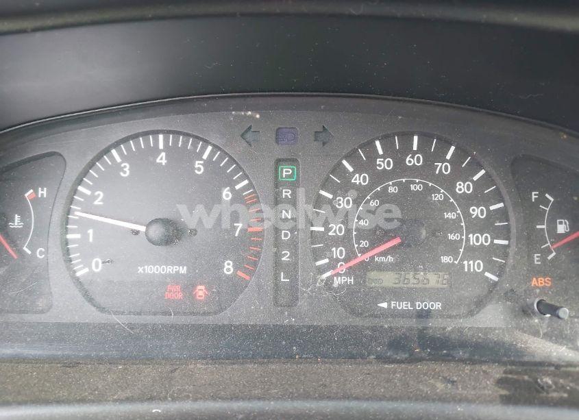 Photo 7 of 2000 Toyota Sienna XLE (VIN 4T3ZF13C4YU308121)