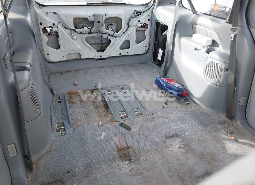 Photo 8 of 2000 Toyota Sienna XLE (VIN 4T3ZF13C4YU308121)