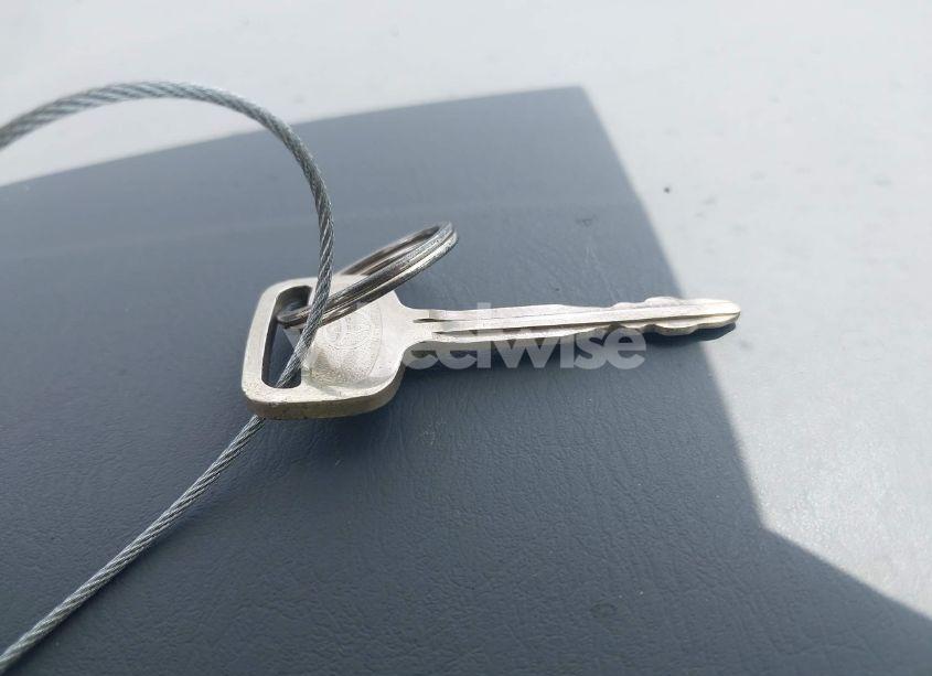 Photo 11 of 2002 Toyota Sienna LE (VIN 4T3ZF13C52U437850)