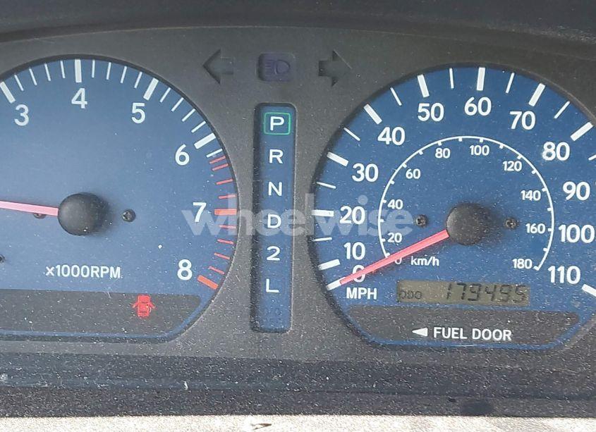 Photo 7 of 2002 Toyota Sienna LE (VIN 4T3ZF13C52U450825)