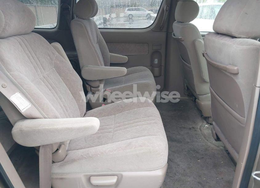 Photo 8 of 2000 Toyota Sienna LE (VIN 4T3ZF13C5YU315823)