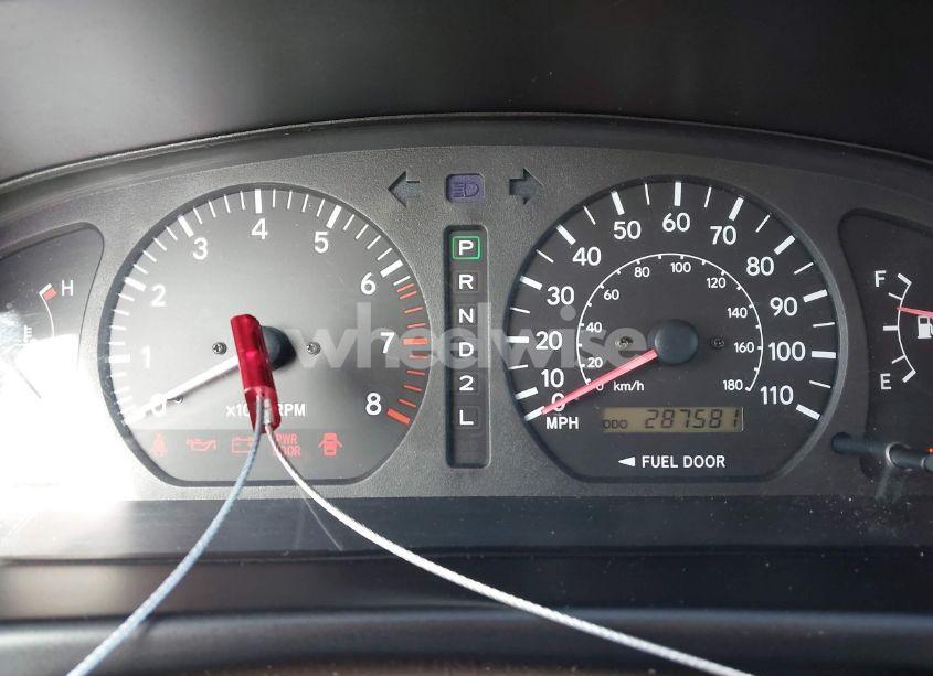 Photo 7 of 2000 Toyota Sienna XLE (VIN 4T3ZF13C5YU318561)