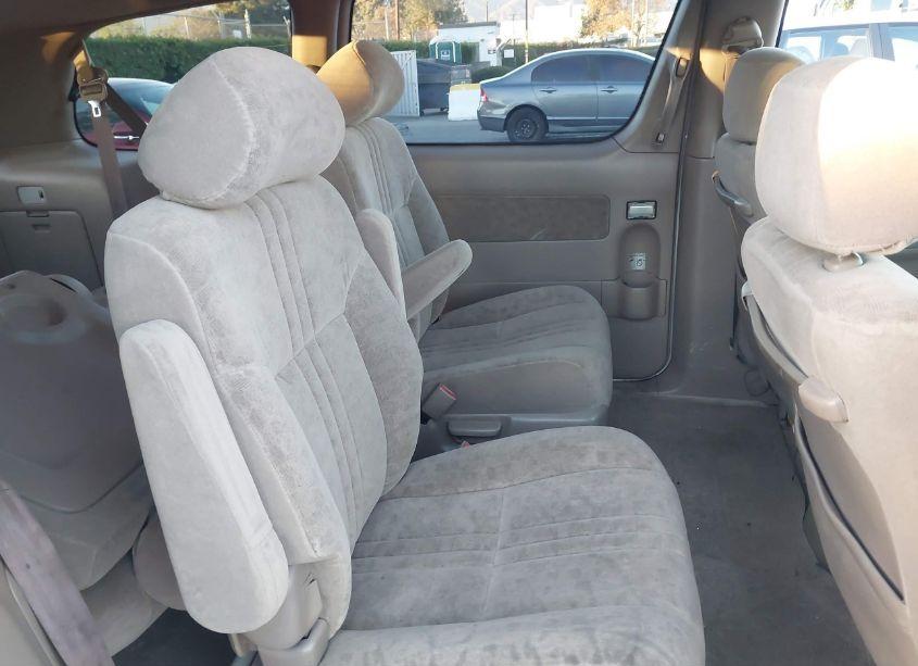 Photo 8 of 2001 Toyota Sienna LE (VIN 4T3ZF13C61U336878)
